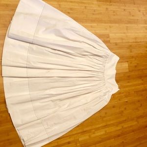 Elizabeth and James full, white skirt